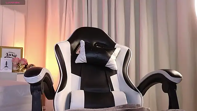 Samir bear online show from January 12, 2026, 7:42 pm