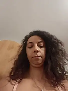 naughty69curls online show from September 24, 2025, 4:57 pm