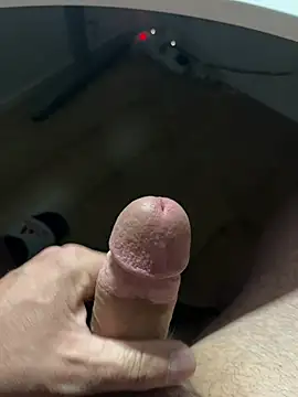 mikiss789 online show from April 18, 2026, 3:09 am