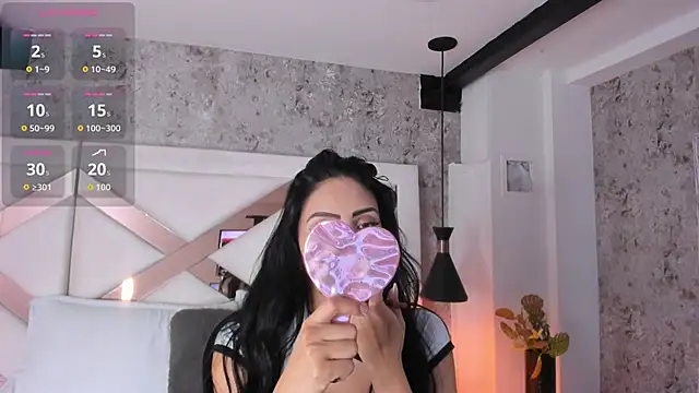 yessica monteiro online show from October 23, 2025, 12:15 pm