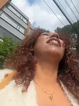 lauraltt online show from December 20, 2025, 8:12 pm