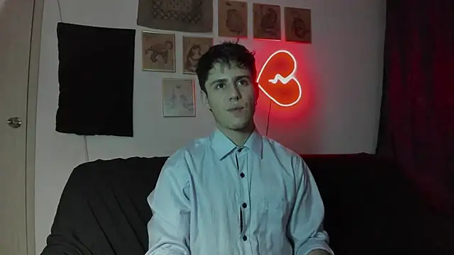 Snapshot of Antonello_Vannucci chatting on January 6, 2025, 8:18 pm Antonello Vannucci online show from January 6, 2025, 8:18 pm