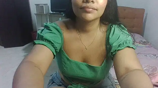 Amber Bluu online show from January 12, 2025, 3:39 am