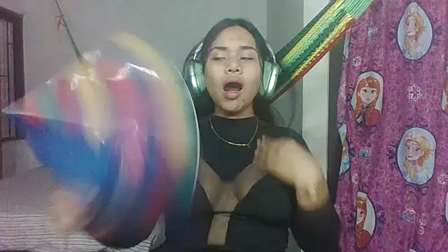 Amber Bluu online show from January 14, 2025, 11:27 pm