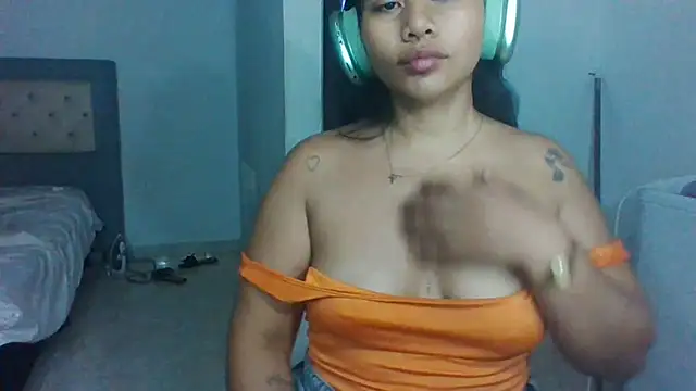 Amber Bluu online show from January 21, 2025, 10:19 am