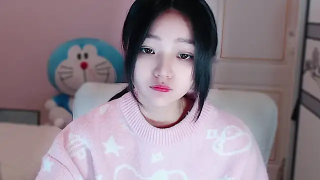 xiao-xiao-D online show from March 14, 2025, 4:32 am