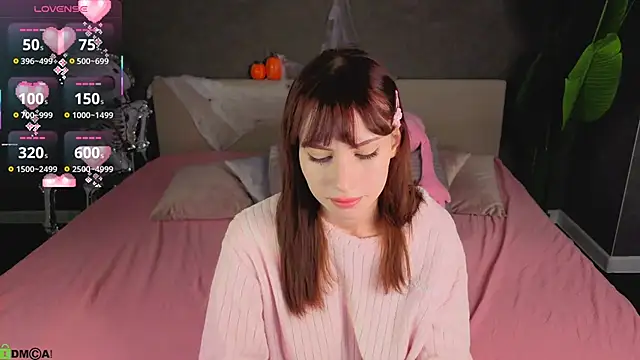 Mollly Rouge online show from October 27, 2025, 11:27 pm