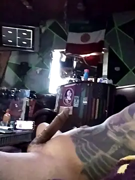 dulcedeseo13 online show from November 4, 2025, 4:00 pm