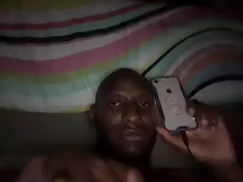 yummyny online show from October 26, 2025, 5:02 pm