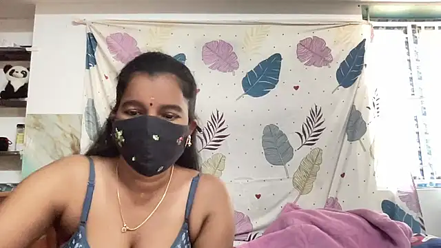 Tamil Sanjana  online show from July 15, 2026, 5:58 am
