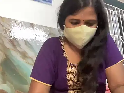 Tamil Sanjana  online show from October 21, 2025, 1:21 pm