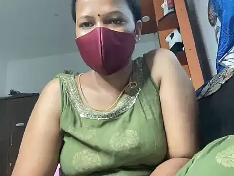 Tamil Sanjana  online show from April 19, 2026, 2:01 am