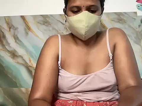 Tamil Sanjana  online show from October 26, 2025, 7:31 am