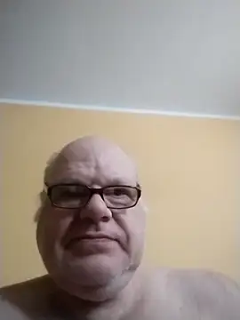 Snapshot of jk6t chatting on February 1, 2026, 1:42 pm jk6t online show from February 1, 2026, 1:42 pm