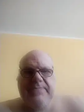 Snapshot of jk6t chatting on February 24, 2026, 12:17 pm jk6t online show from February 24, 2026, 12:17 pm