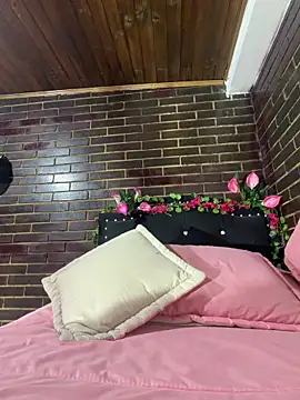 CintiaWalker online show from February 26, 2026, 1:49 am