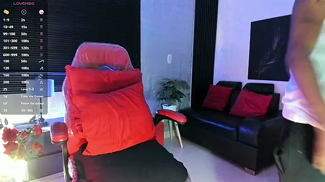 JhonyMiller  online show from September 13, 2025, 8:20 pm