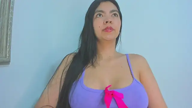 Snapshot of nathyy_garcia chatting on November 9, 2025, 4:49 am nathyy garcia online show from November 9, 2025, 4:49 am