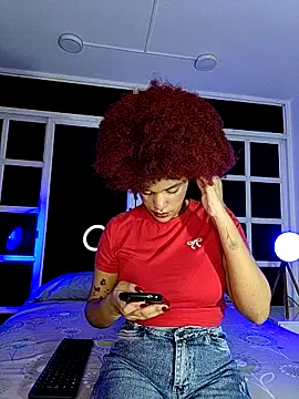 loladupont online show from April 14, 2026, 2:38 am