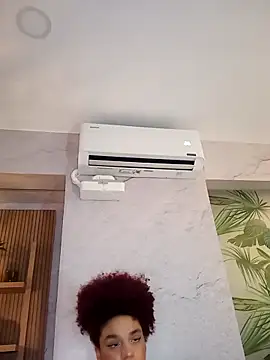 loladupont online show from April 1, 2026, 3:08 am