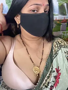 FlatVincy4 online show from October 23, 2025, 8:46 am