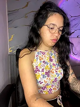 Rosita forever  online show from October 19, 2025, 1:14 pm