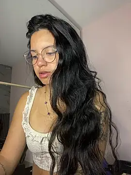 Rosita forever  online show from February 23, 2026, 2:28 pm