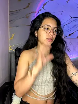 Rosita forever  online show from October 13, 2025, 2:07 pm