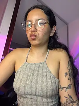 Rosita forever  online show from May 26, 2026, 2:20 am