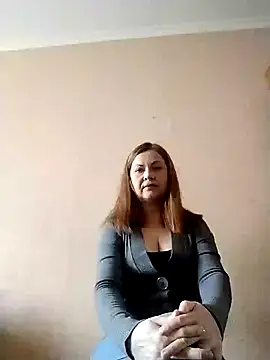 Snapshot of Charlotte391 chatting on December 24, 2024, 10:44 am Charlotte391 online show from December 24, 2024, 10:44 am