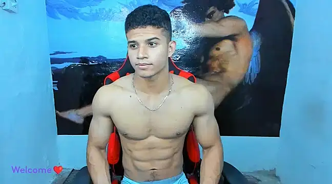 oliver thompsson7 online show from December 26, 2024, 10:41 pm