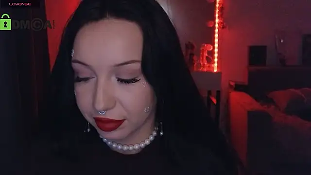 MoranaMissGod online show from February 13, 2026, 8:31 pm