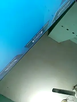 Snapshot of GildanK18 chatting on February 27, 2026, 2:12 am GildanK18 online show from February 27, 2026, 2:12 am