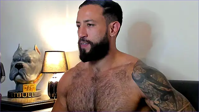 BradLeon  online show from October 29, 2025, 10:09 pm