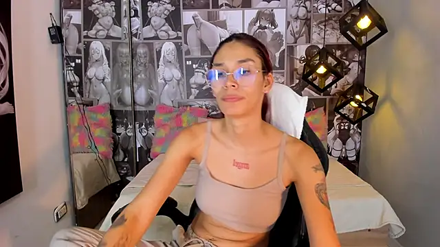 Nicole Angels  online show from February 25, 2025, 2:04 pm