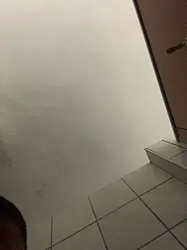 ekskekejejej online show from September 30, 2025, 9:54 pm