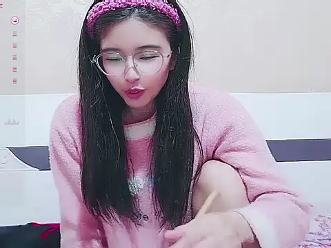 Snapshot of lingling998 chatting on February 25, 2025, 6:01 pm lingling998 online show from February 25, 2025, 6:01 pm