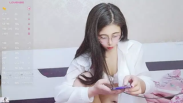 Snapshot of lingling998 chatting on March 13, 2025, 1:18 pm lingling998 online show from March 13, 2025, 1:18 pm