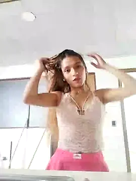 charlotes28 online show from January 9, 2025, 4:28 pm