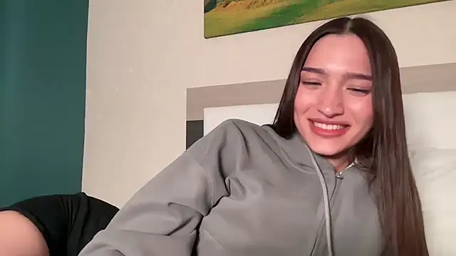 Snapshot of MilenaMilven chatting on March 20, 2025, 12:19 am MilenaMilven online show from March 20, 2025, 12:19 am