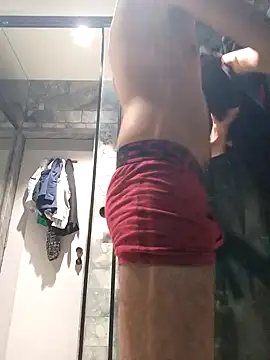 J JEN5 online show from January 7, 2025, 5:33 am