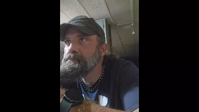 zaneporter46 online show from October 12, 2025, 12:23 am