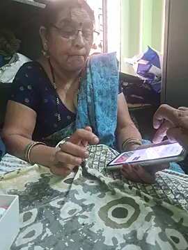 Snapshot of sivani_asha chatting on March 17, 2025, 12:25 pm sivani asha online show from March 17, 2025, 12:25 pm