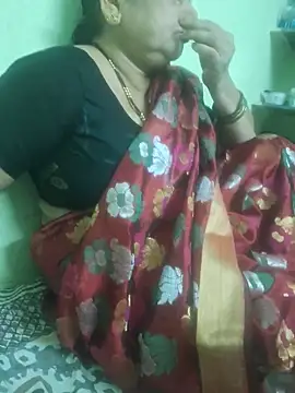 Snapshot of sivani_asha chatting on March 18, 2025, 12:28 pm sivani asha online show from March 18, 2025, 12:28 pm