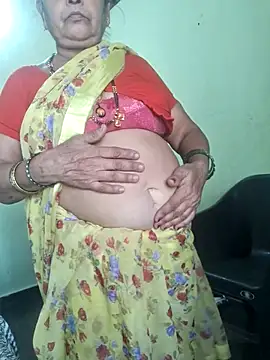 Snapshot of sivani_asha chatting on March 5, 2025, 9:38 am sivani asha online show from March 5, 2025, 9:38 am