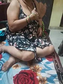 Snapshot of sivani_asha chatting on February 18, 2025, 4:36 pm sivani asha online show from February 18, 2025, 4:36 pm