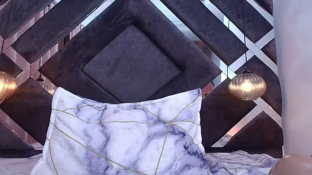 sam lewins online show from March 11, 2025, 1:26 am