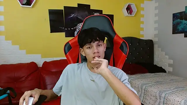 andy dan18 online show from October 14, 2025, 2:17 pm