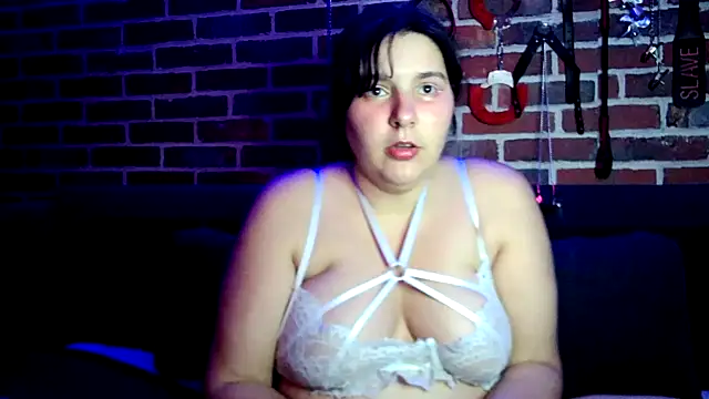 Heleneecesmecs2 online show from November 2, 2025, 11:21 pm