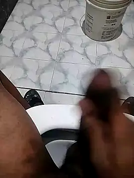 Snapshot of PLAYBOYYRAAJ chatting on December 28, 2024, 2:42 pm PLAYBOYYRAAJ online show from December 28, 2024, 2:42 pm